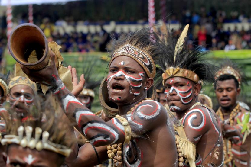 adat budaya guinea